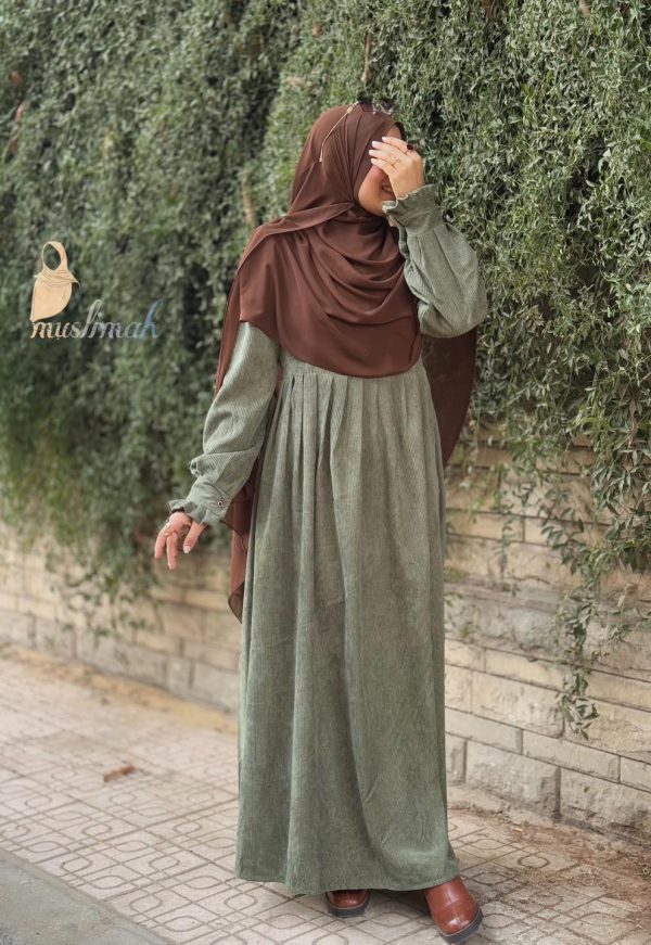 فستان الأميرات من مسلمه لون زيتوني