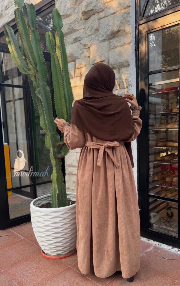 ⁦فستان الأميرات من مسلمه لون جملي⁩ - الصورة ⁦2⁩
