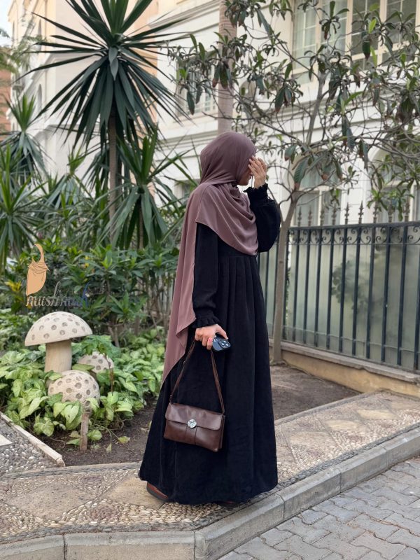 فستان الأميرات من مسلمه لون اسود